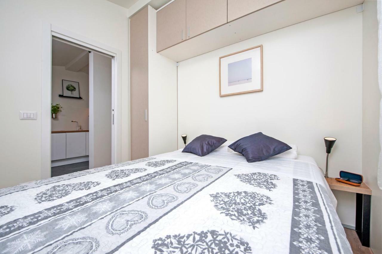 Lakovich Sea View Apartments Rovinj Eksteriør billede