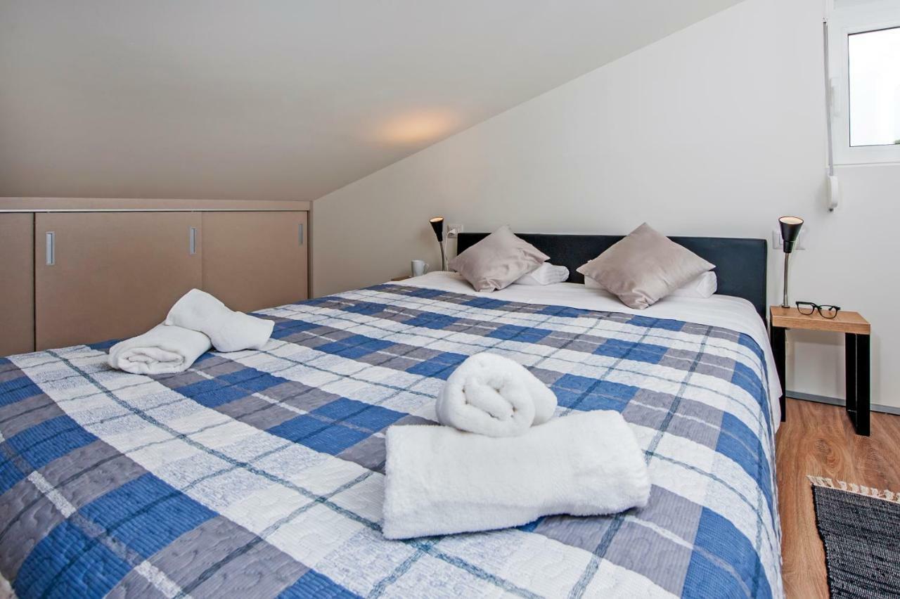 Lakovich Sea View Apartments Rovinj Eksteriør billede