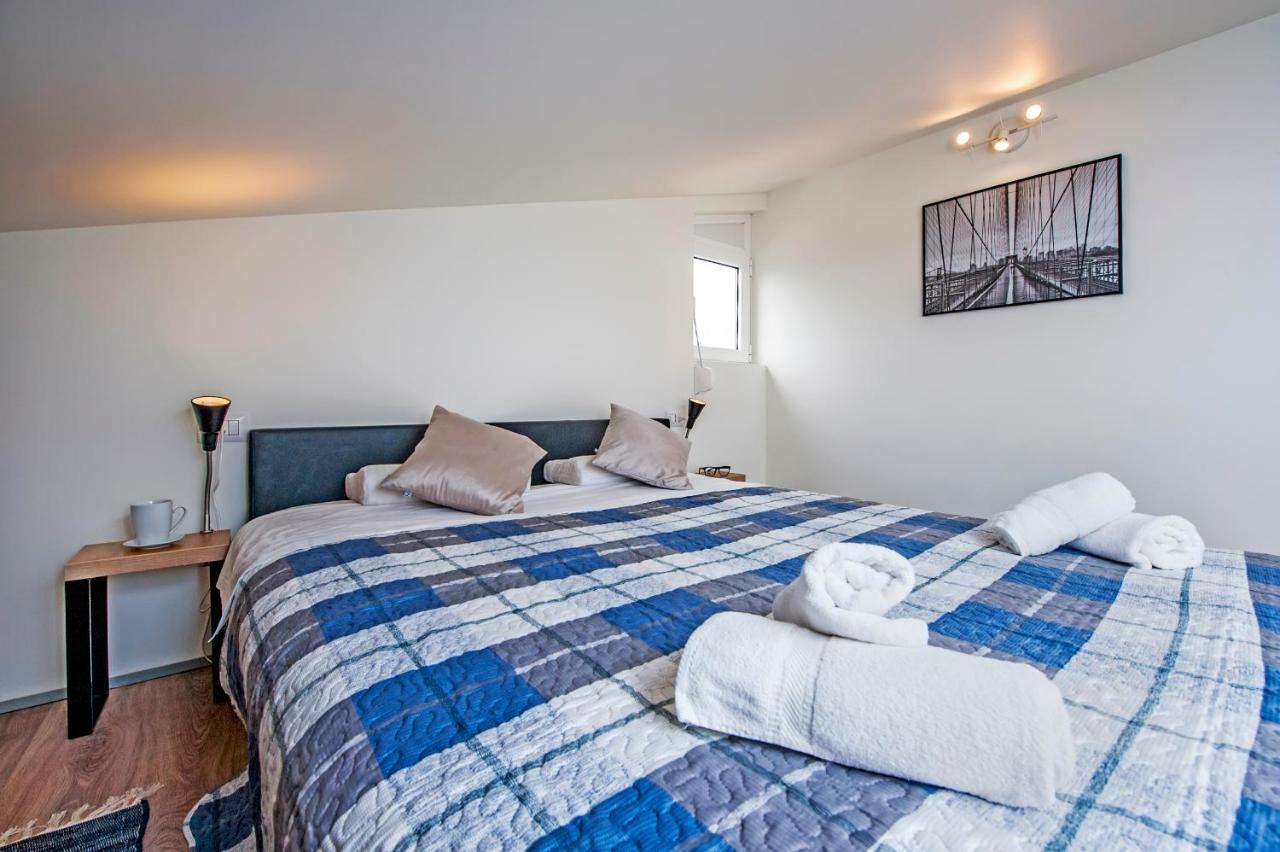 Lakovich Sea View Apartments Rovinj Eksteriør billede